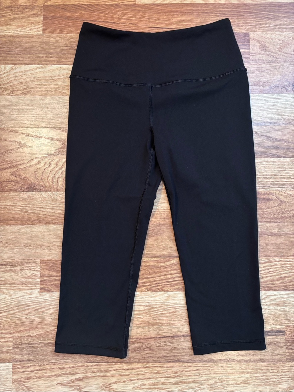 Victoria's Secret VSX Sport Athleisure Yoga Black Capri Leggings Womens Size XS